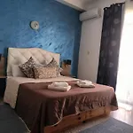 Tarona Guesthouse