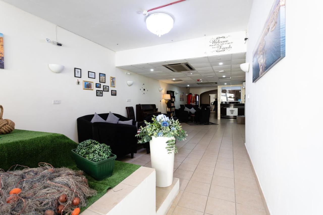 Tarona Guest house 3*
