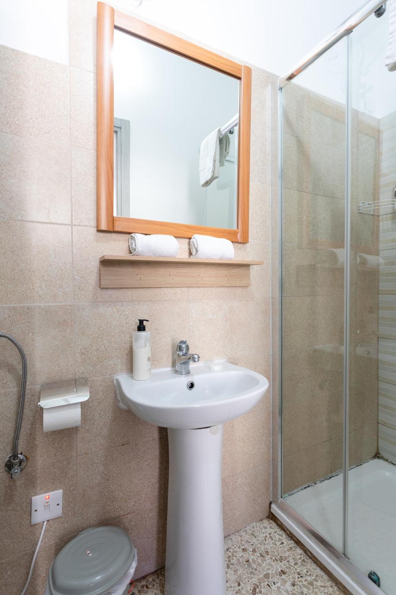 Guest house Tarona St. Paul's Bay
