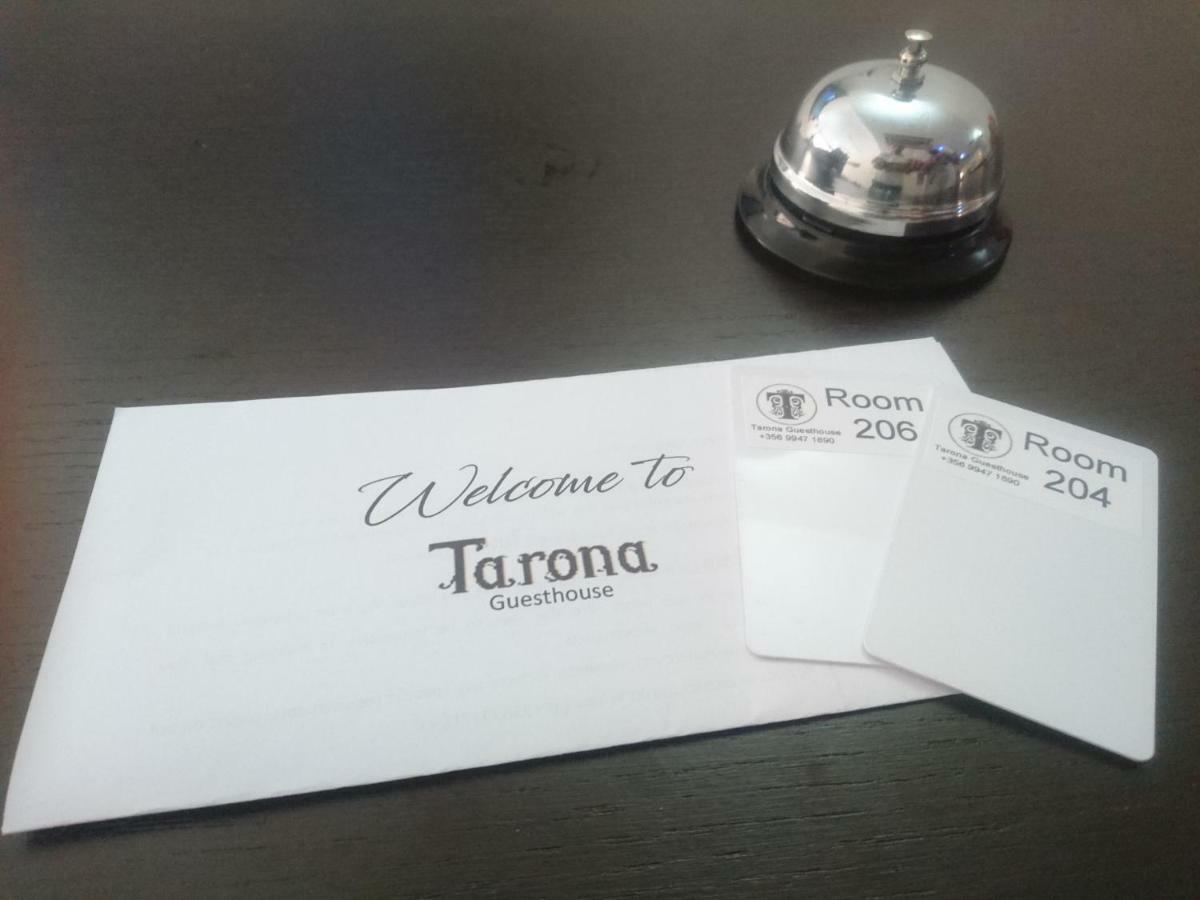 Tarona 3*