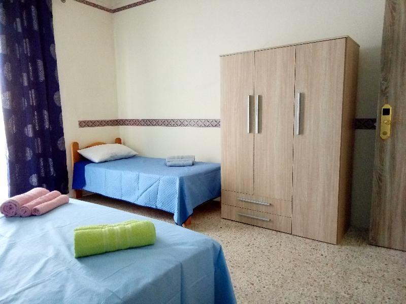 Tarona Guest house 3*